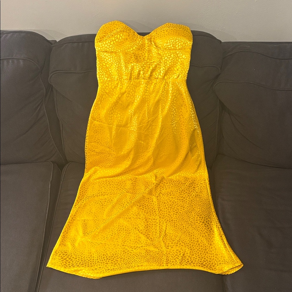 Nadia Yellow Slip Dress from Jaus - Picture 4 of 4